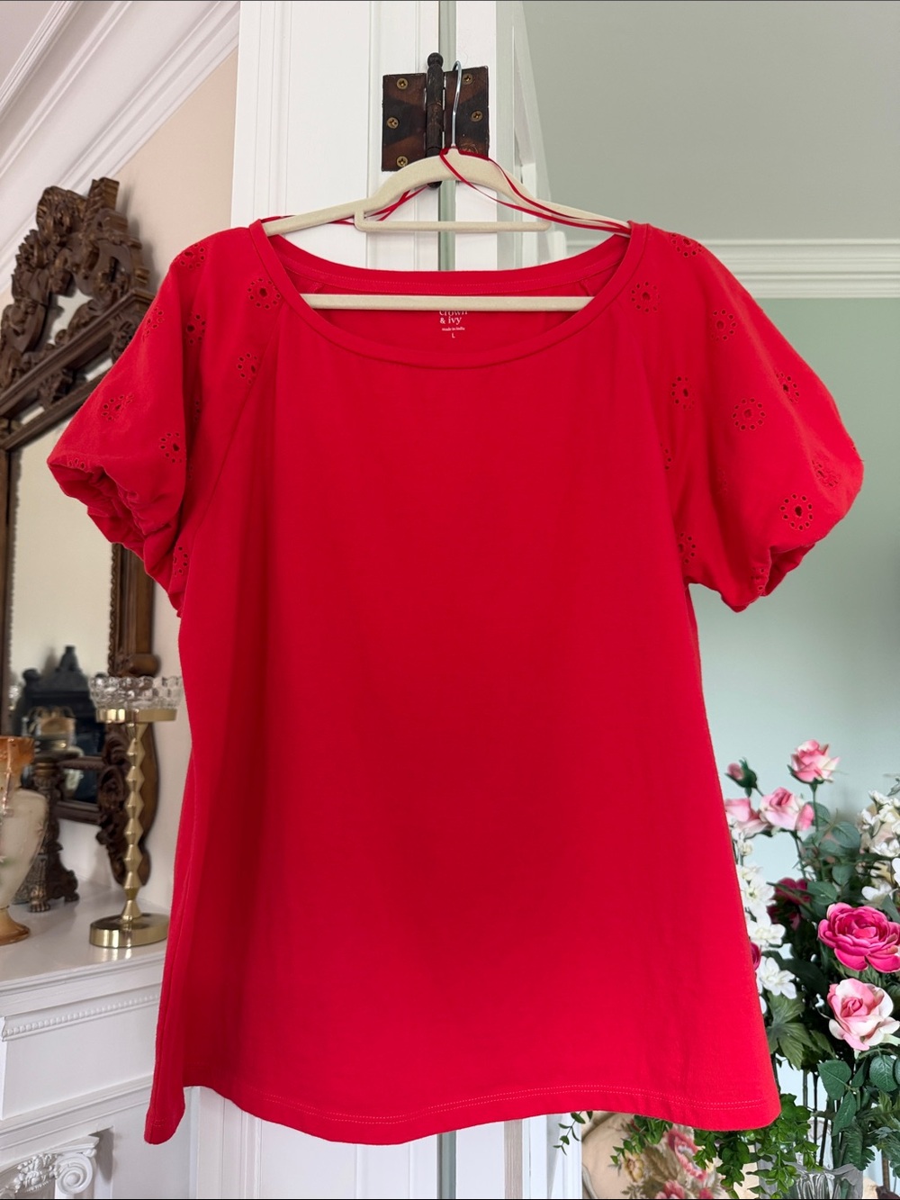 Crown & Ivy Red Eyelet Puff Sleeve Scoop Neck Tee